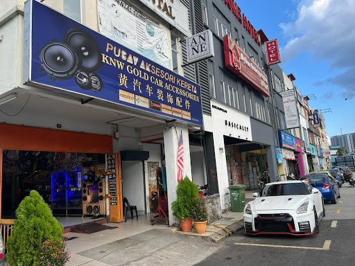 Pusat Aksesori Kereta Knw Gold Car Accessories