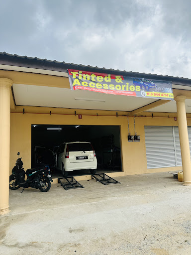 EJOE TINTED & ACCESSORIES