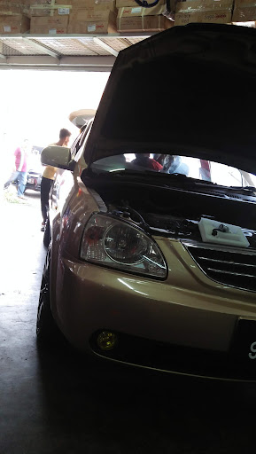 WEN HAO AUTO PARTS & ACCESSORIES