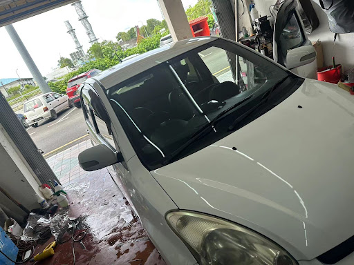 Wah Hung Car Accessories Service