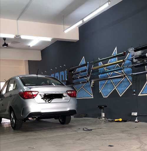 Tinted Dr Cool Nilai