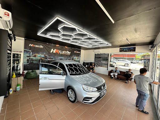 HK Custom Performance