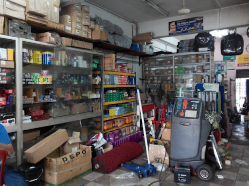 Yong Lee Car Accessories Trading