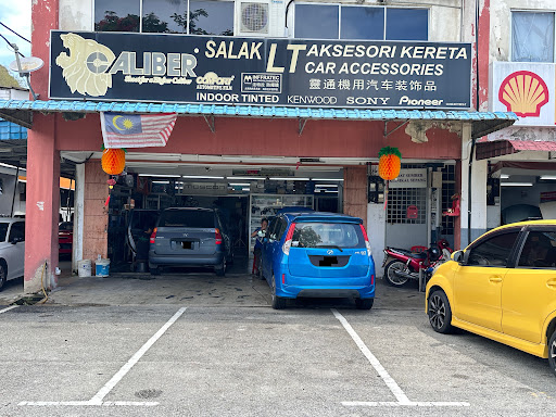 Salak LT Car Accessories