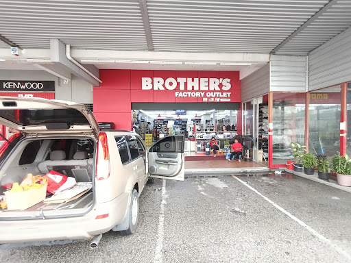 Brothers Factory Outlet - Subang 2
