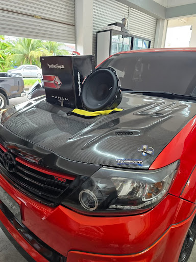 Royal Crown Car accessories Royal Crown Car accessories