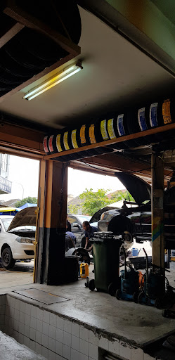 Subang Permai Auto Car Care & Accessories Sdn Bhd