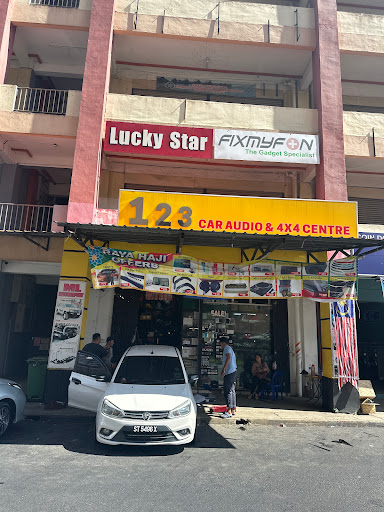 123 Car Accessories & 4 x 4 Centre