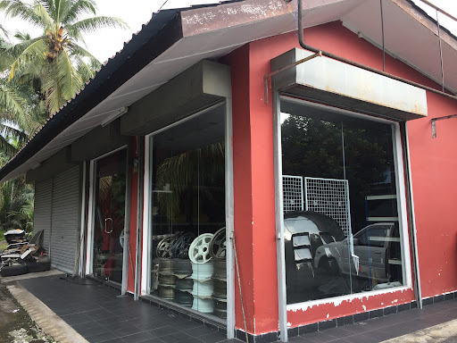 LAVERO GARAGE ENTERPRISE