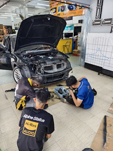 DE Car AutoMart Sdn Bhd