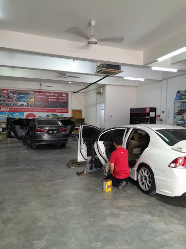 JKH CAR ACCESSORIES AND SERVICING SHOP JKH CAR ACCESSORIES AND SERVICING SHOP