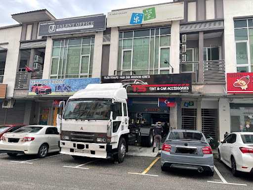 TS TINT AND CAR ACCESSORIES