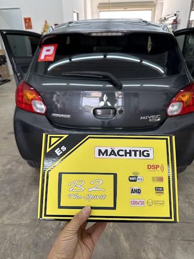 TH ACCESSORIES AND TINTED TH ACCESSORIES AND TINTED