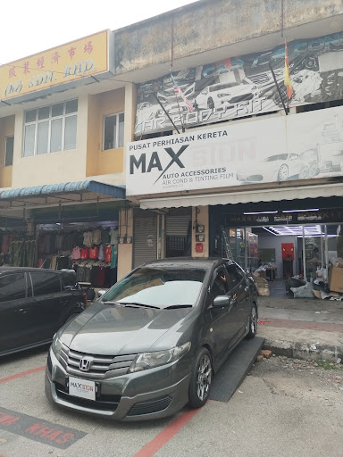 Max Stun Car Bodykit Dengkil