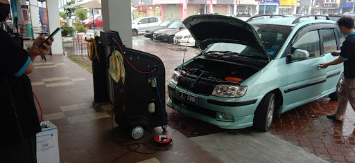 Top Stereo Car Air-Cond & Accessories Centre Top Stereo Car Air-Cond & Accessories Centre