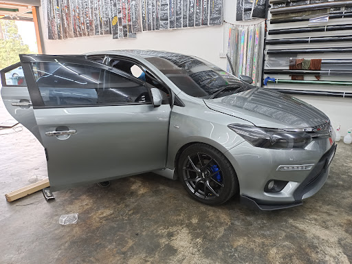 RAINBOW CAR AUDIO & ACCESSRIES CENTRE RAINBOW CAR AUDIO & ACCESSRIES CENTRE