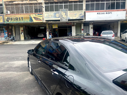 Z First Design Car Tints Z First Design Car Tints