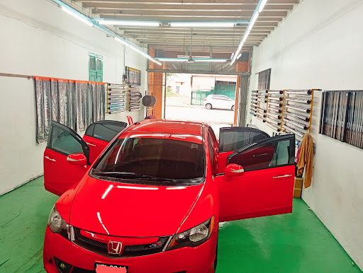 TINTED SHOP BATU GAJAH