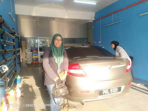 Beecool Parit Buntar