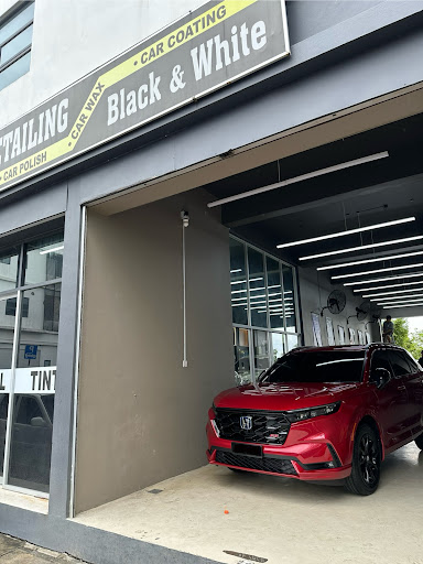 Black/White Bintulu Tint & Auto Detailing
