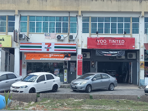 Yoo Tinted Accessories