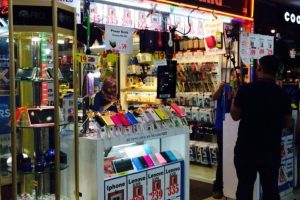 Kedai Aksesori Kereta di Merlimau, Malaysia: Aftermarket Terbaik